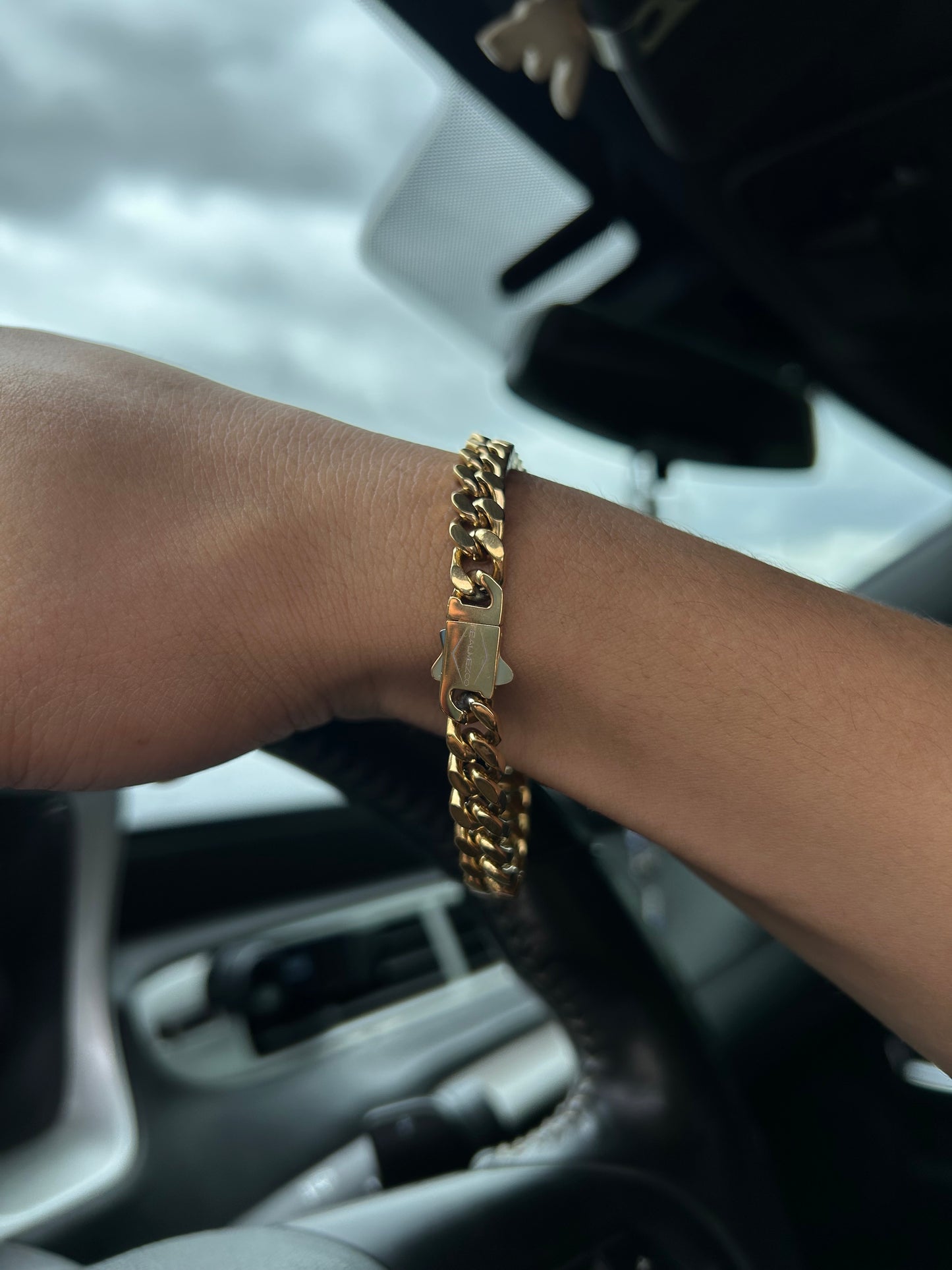 Cuban Link Bracelet - Signature Set (Gold)